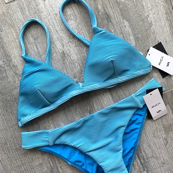 RVCA Other - 🔥🔥RVCA - SALT WASH TRI MEDIUM BIKINI SET🔥🔥